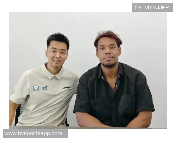 同曦官博祝铭震29岁生日快乐并宣布今夏续约顶薪计划 同曦官博祝铭震29岁生日快乐并宣布今夏续约顶薪计划