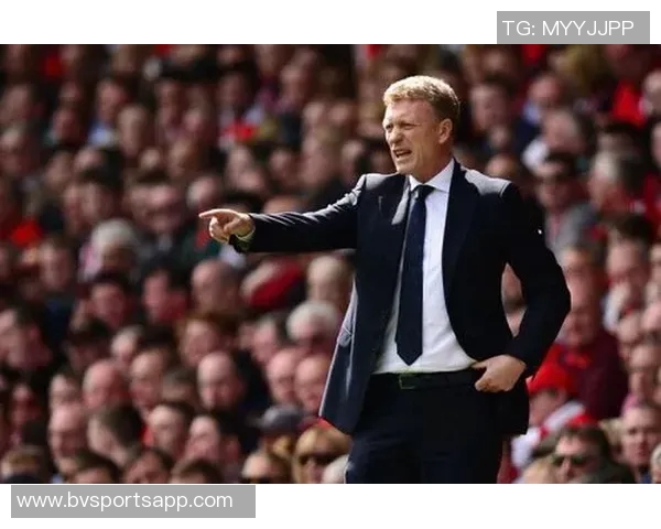 埃弗拉回忆莫耶斯执教时期自感表现糟糕并批评当代球员软弱