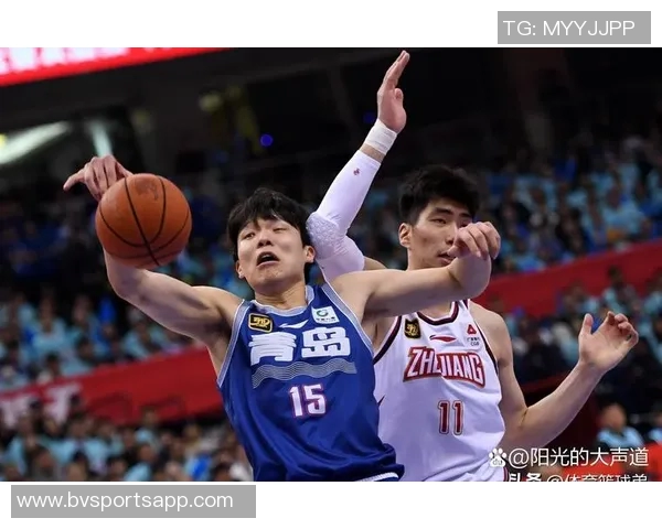 球队主持人谈杨瀚森潜力期待他迅速崭露头角但过程不易