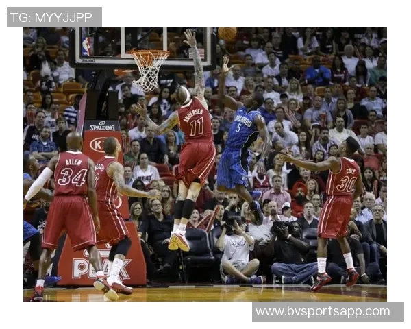 杰明8号秀渐入佳境半场表现出色砍下11分1板1助1断 杰明8号秀渐入佳境半场表现出色砍下11分1板1助1断