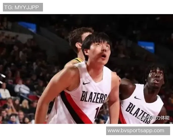 开拓者正式召回杨瀚森他在G联盟表现出色场均145分11篮板 开拓者正式召回杨瀚森他在G联盟表现出色场均145分11篮板