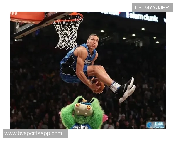 阿隆戈登表现出色11投6中砍下全队最高18分助力球队争胜