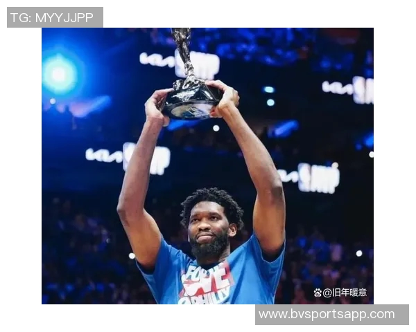 76人客场挑战雄鹿恩比德因伤缺席乔治状态良好可参赛 76人客场挑战雄鹿恩比德因伤缺席乔治状态良好可参赛